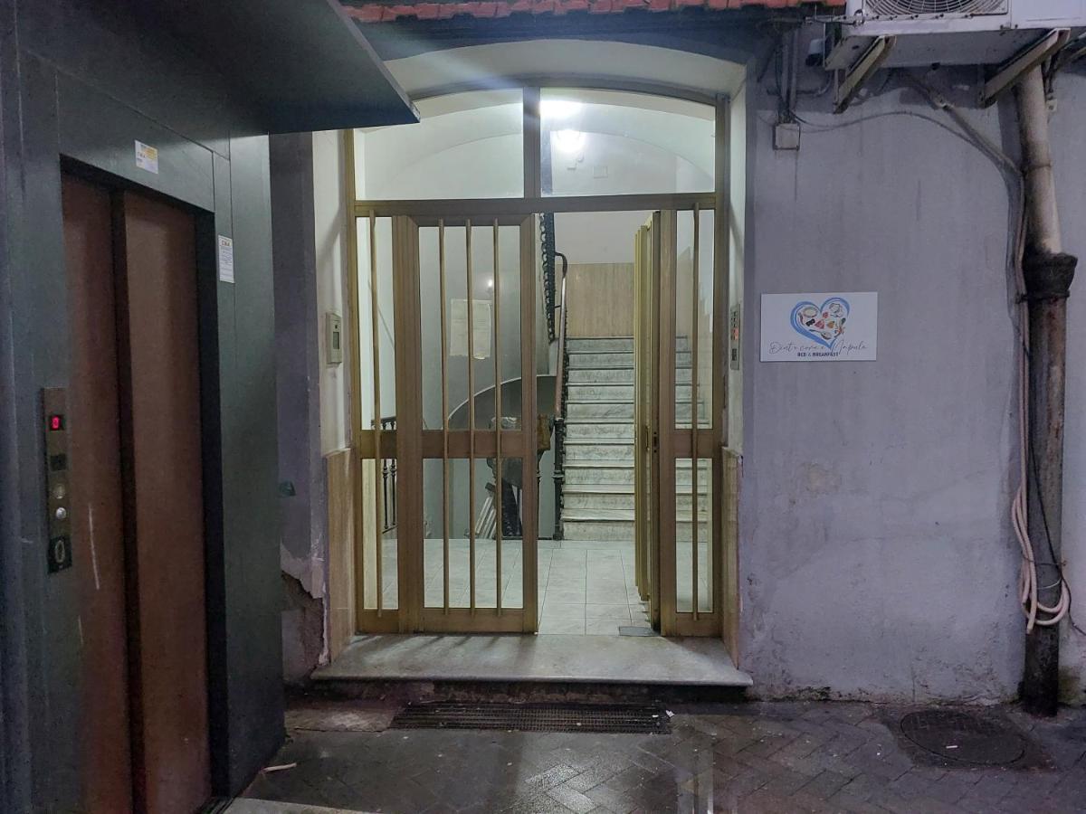 B&B Dint 'O Core E Napule Neapol Zewnętrze zdjęcie